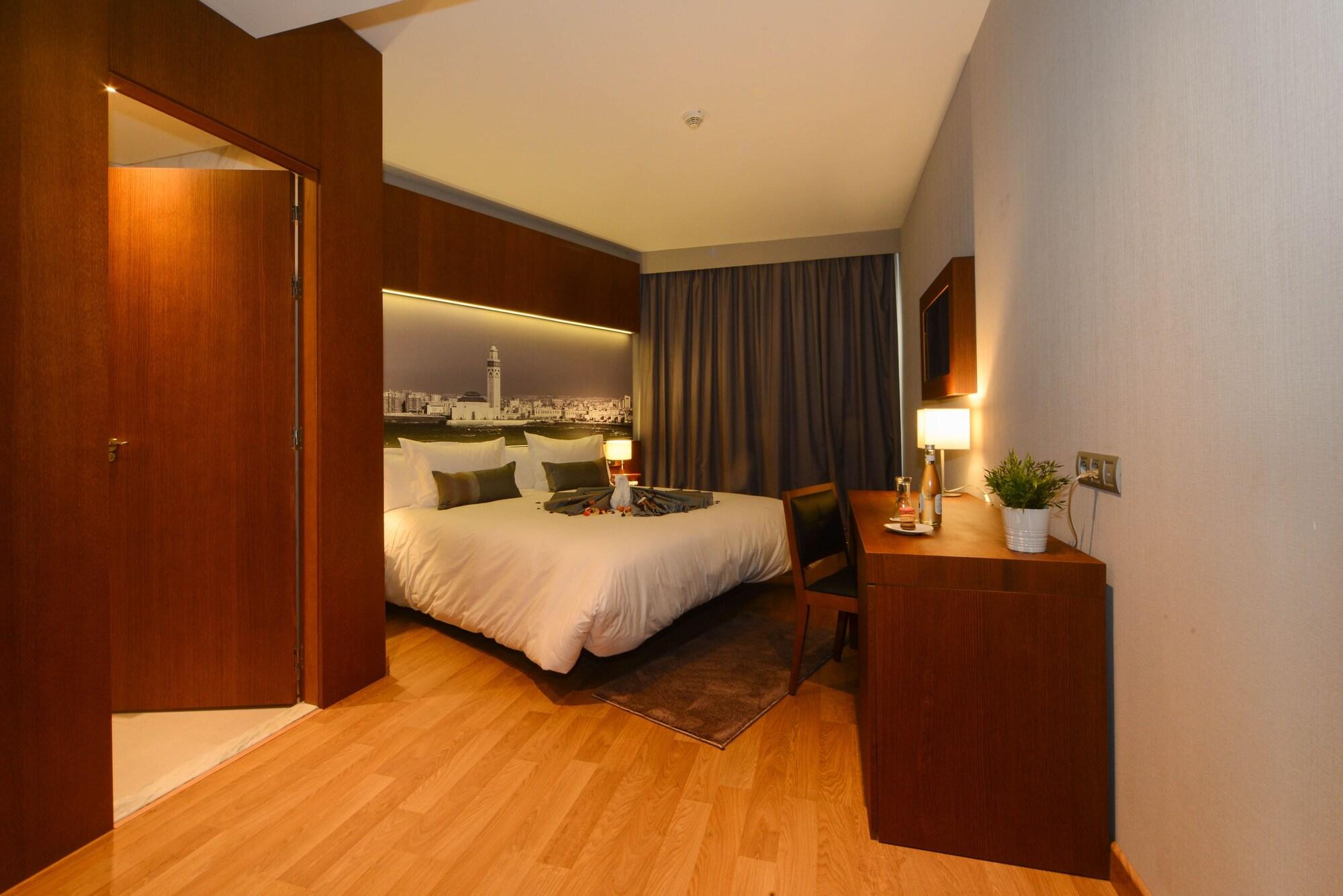 โกลเดน สตาร์ คาซาบลังกา Hotel ภายนอก รูปภาพ