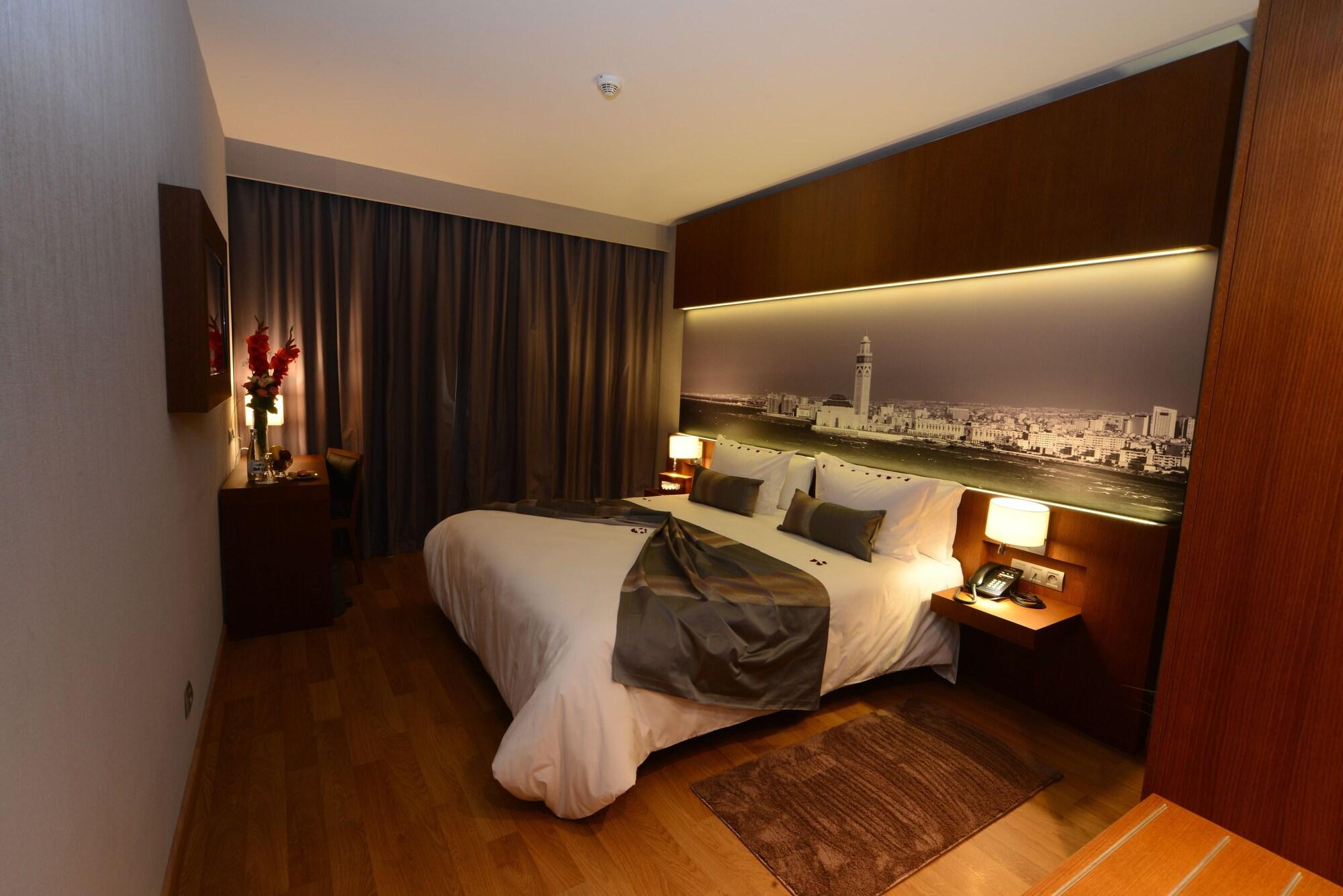 โกลเดน สตาร์ คาซาบลังกา Hotel ภายนอก รูปภาพ