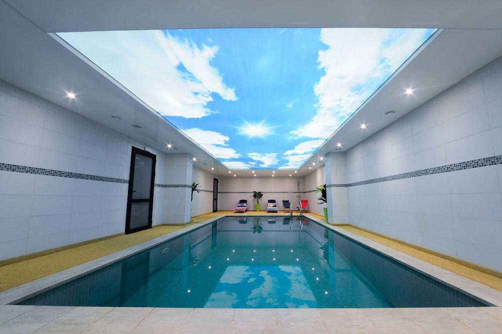 โกลเดน สตาร์ คาซาบลังกา Hotel ภายนอก รูปภาพ